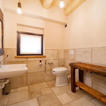 Le Gaie Allegre Bed & Breakfast Villar San Costanzo