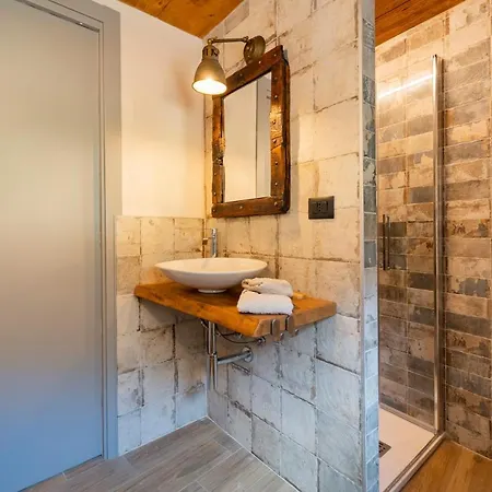 Le Gaie Allegre 住宿加早餐酒店 比利亚尔圣科斯坦佐